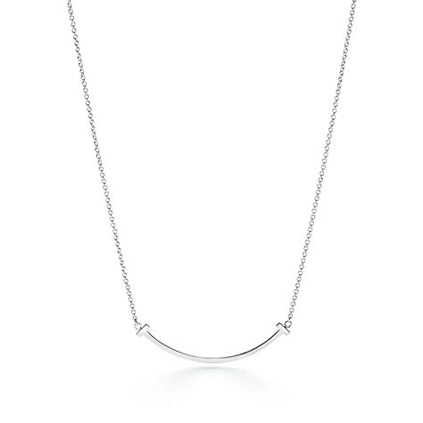 tiffany t smile necklace silver